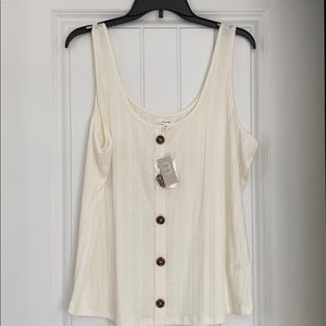 Maurice’s button down tank top